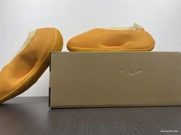 Adidas GW5353 RNR Sulfur Yeezy Knit 0622